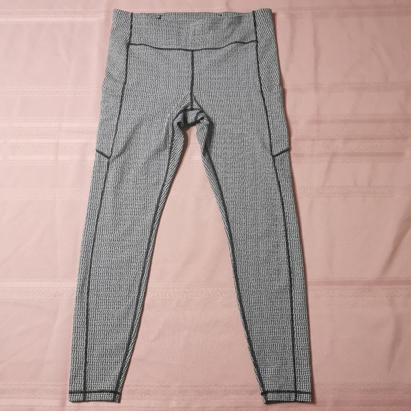 Lululemon Speed Up Tight *Full-On Luxtreme